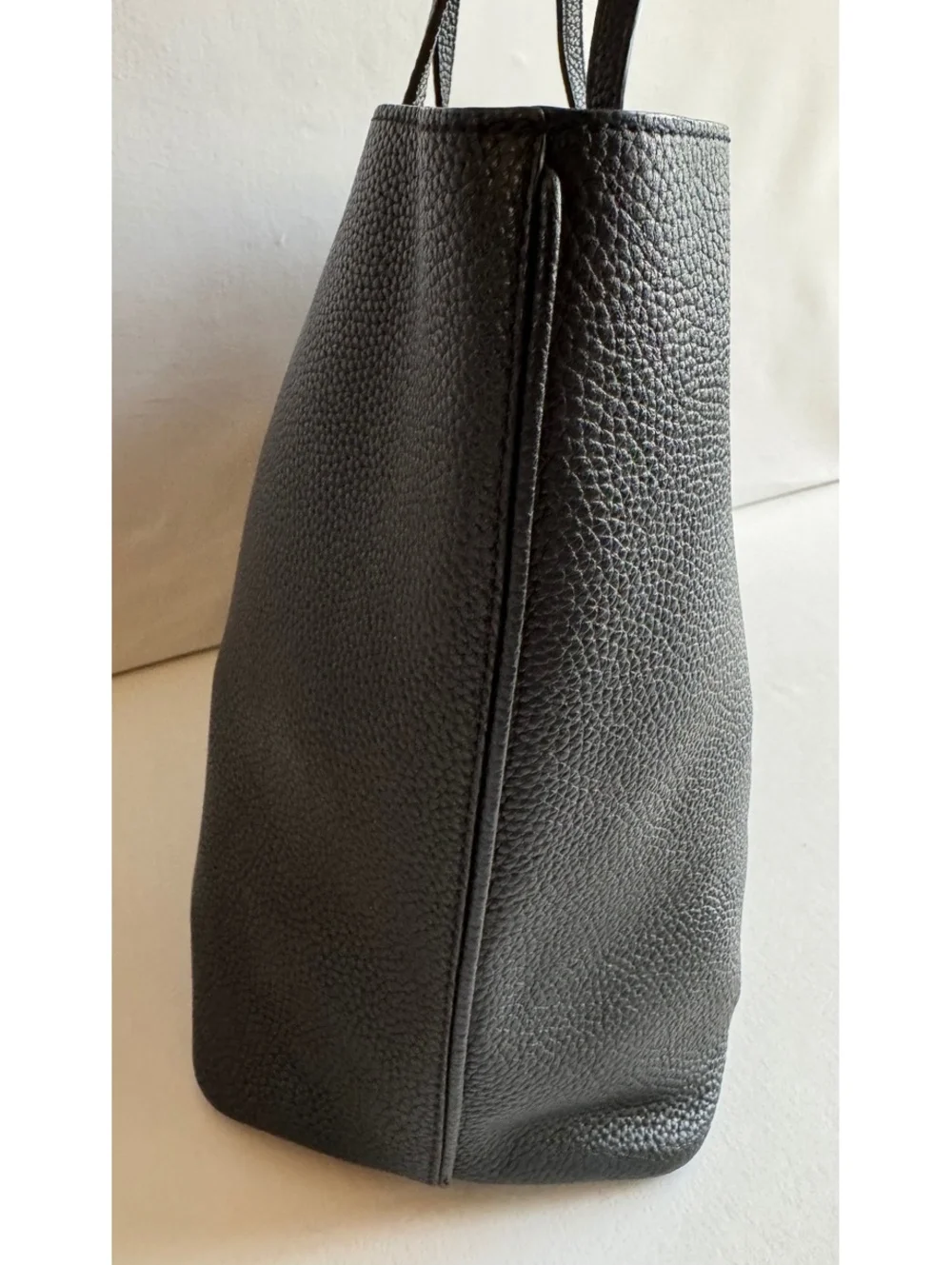 Tory Burch Amanda Easy Leather Tote Black Pebbled Leather Gold Double-T